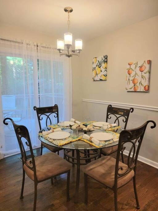 Refreshed!! Private 4Brms 2 Bath - 2 King Beds!! Βίλα Smyrna Εξωτερικό φωτογραφία